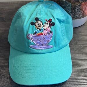 AUTHENTIC Disney Parks Mickey and Minnie Tea Cups baseball cap